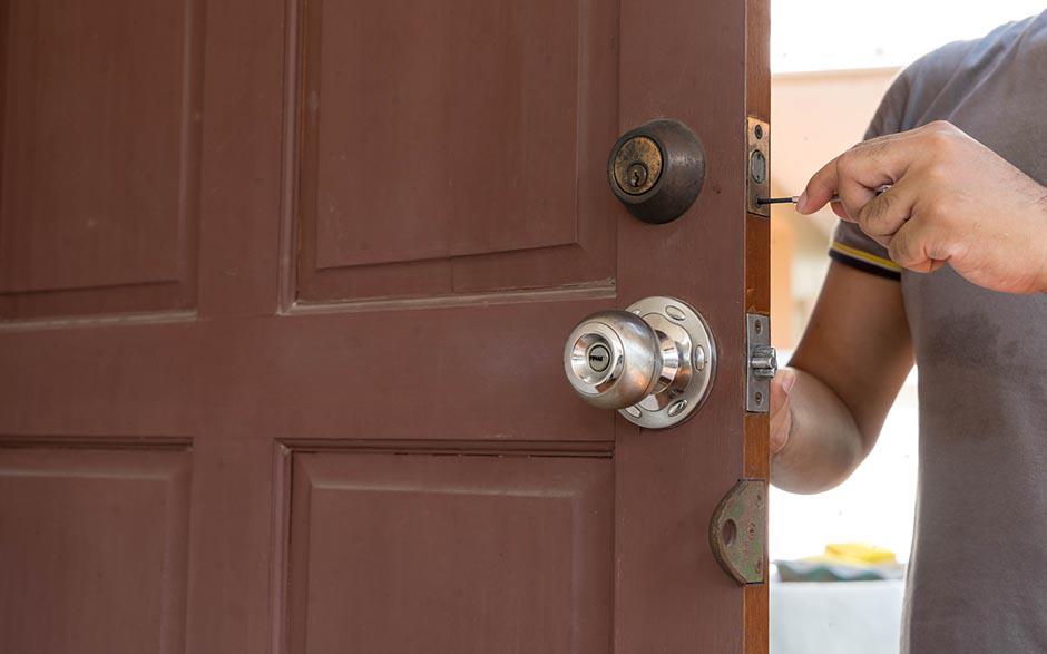 changer une serrure de porte Rognac